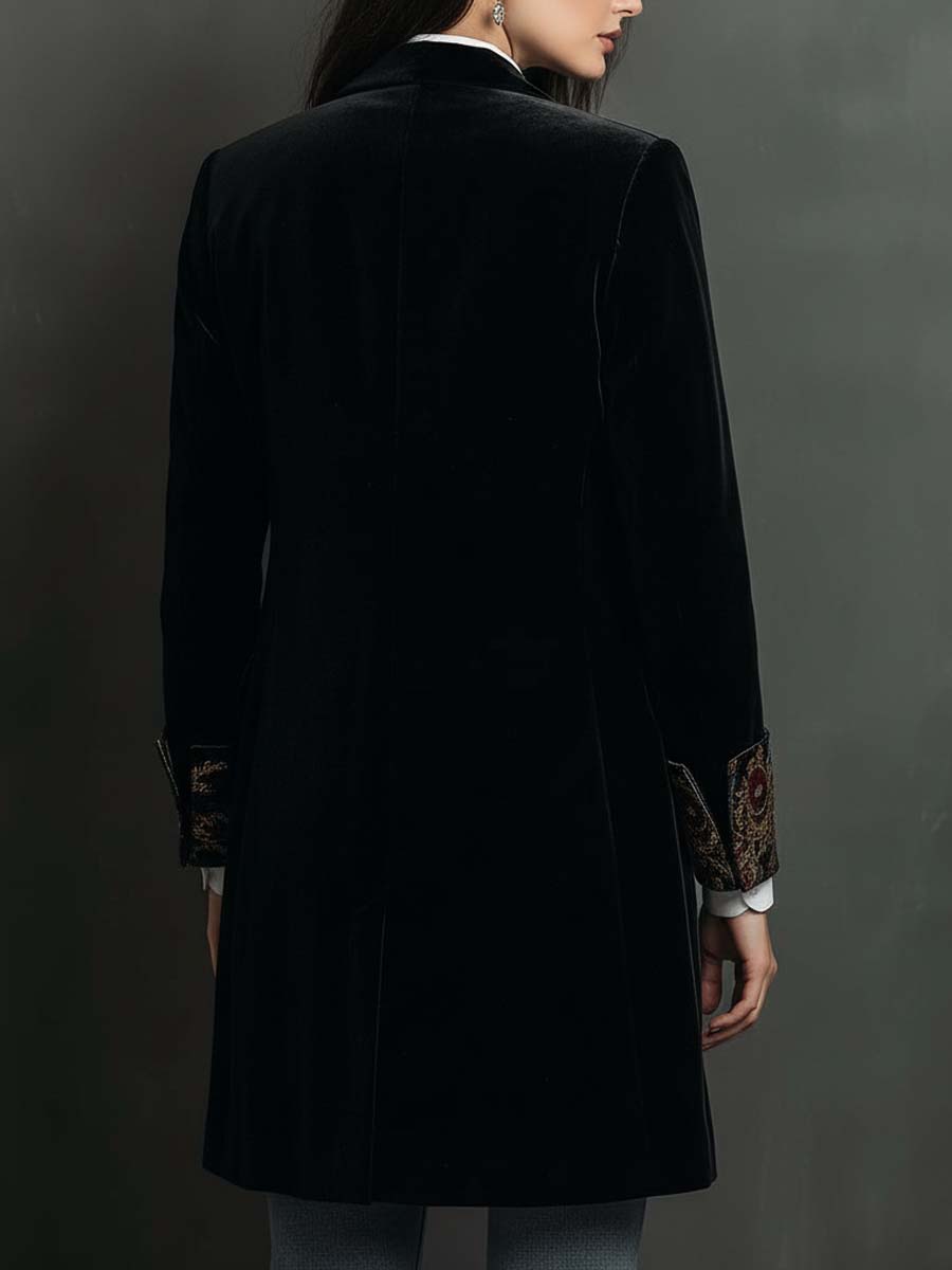 Blazer de mujer slim fit negro con solapas y estampado barroco