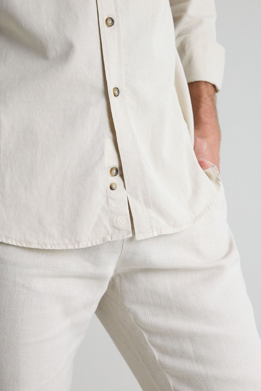 Camisa Tencel Bolsillo Arena