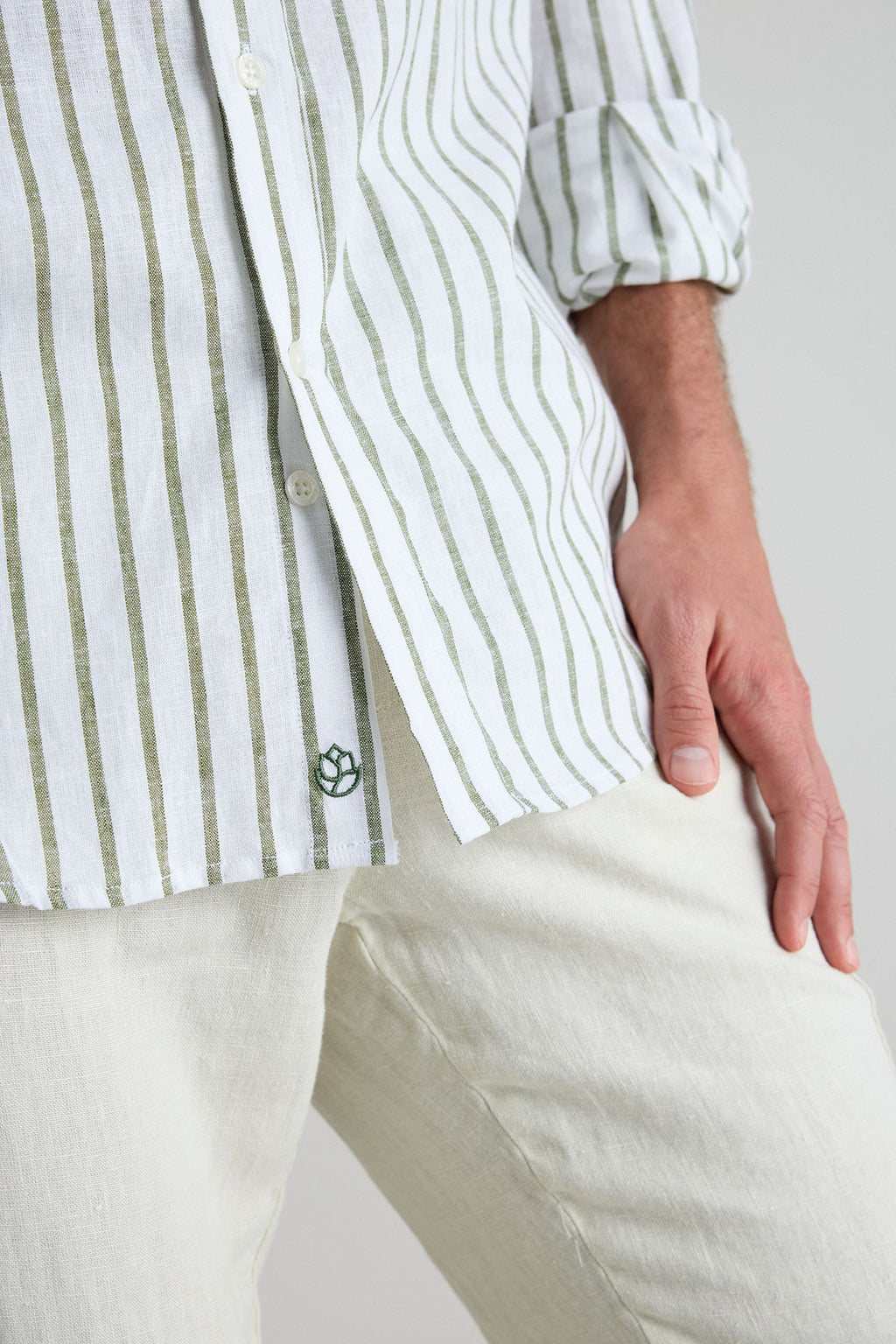 Camisa Lino 100% Blanca Rayas Verde Caza