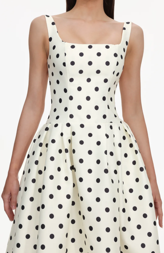 Vestido largo sin mangas estampado de ondas
