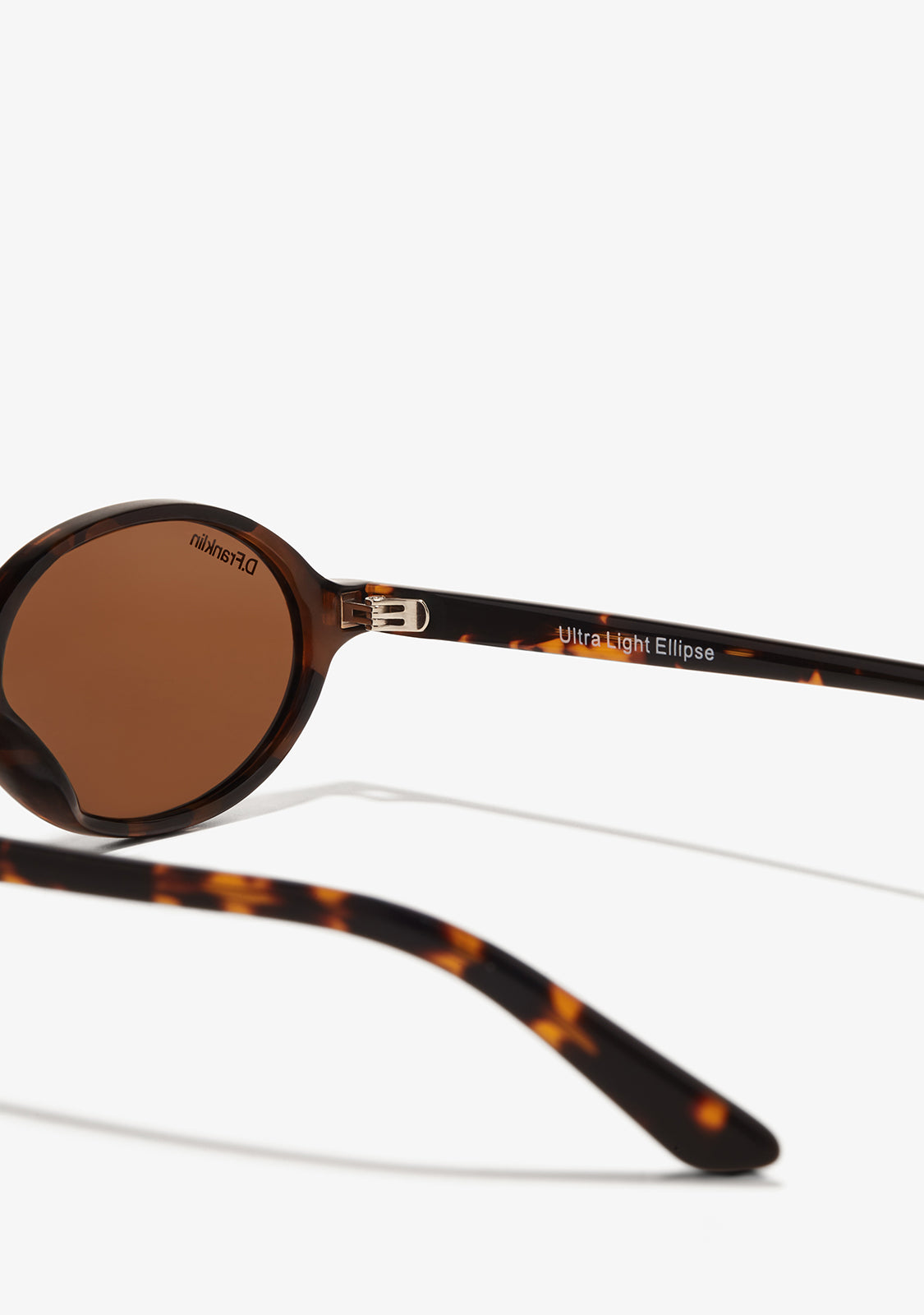 Ultra Light Ellipse