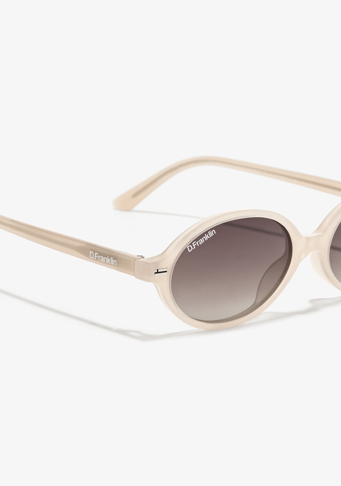 Ultra Light Ellipse
