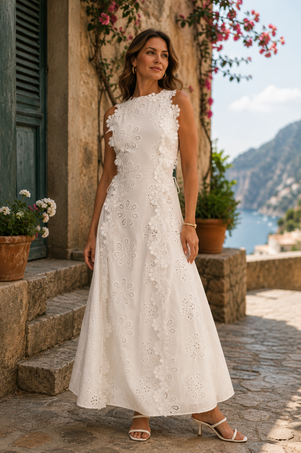 Della | Elegante vestido largo bordado