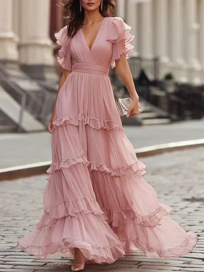 Rosalía | Vestido maxi rosa empolvado con escote en V, volantes escalonados y mangas mariposa